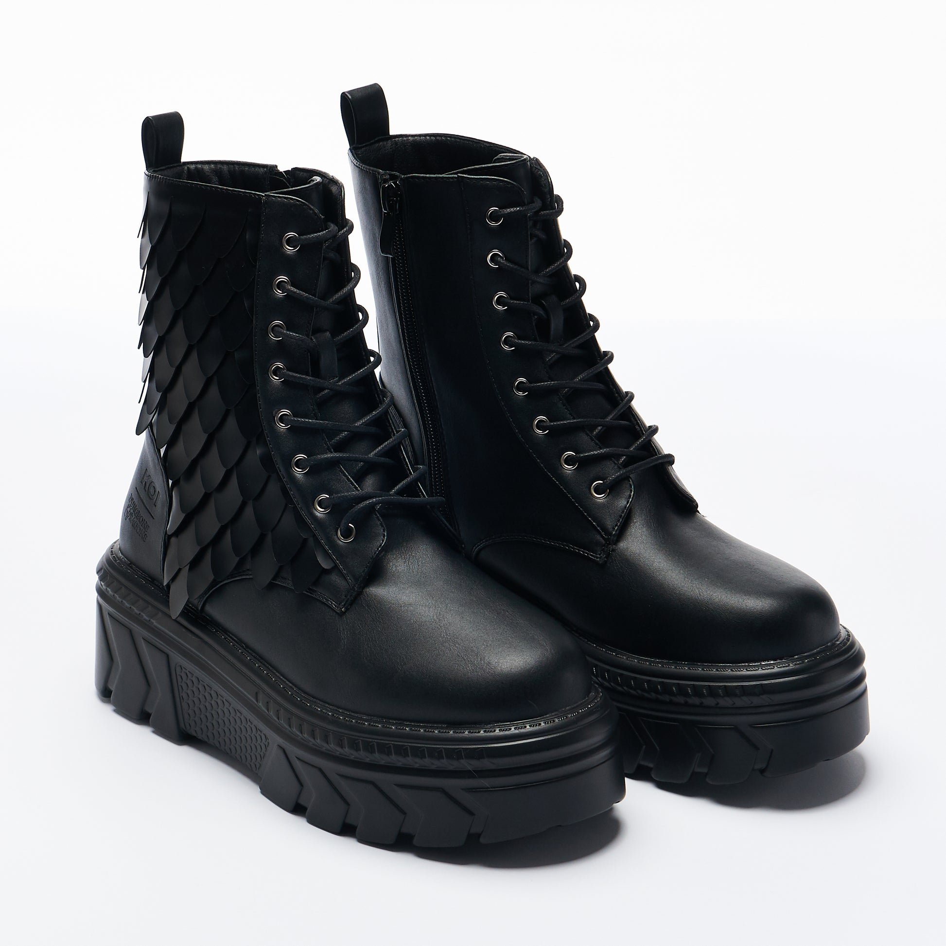 DracoScaleChunkyStomperBoots-Black